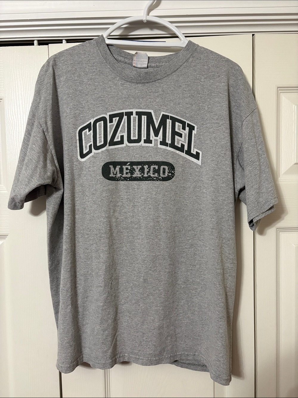 Cozumel Mexico Gray Graphic Tee - Men